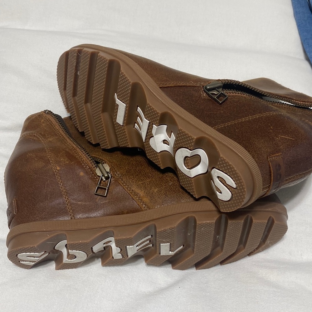 Sorel wedge ankle boot